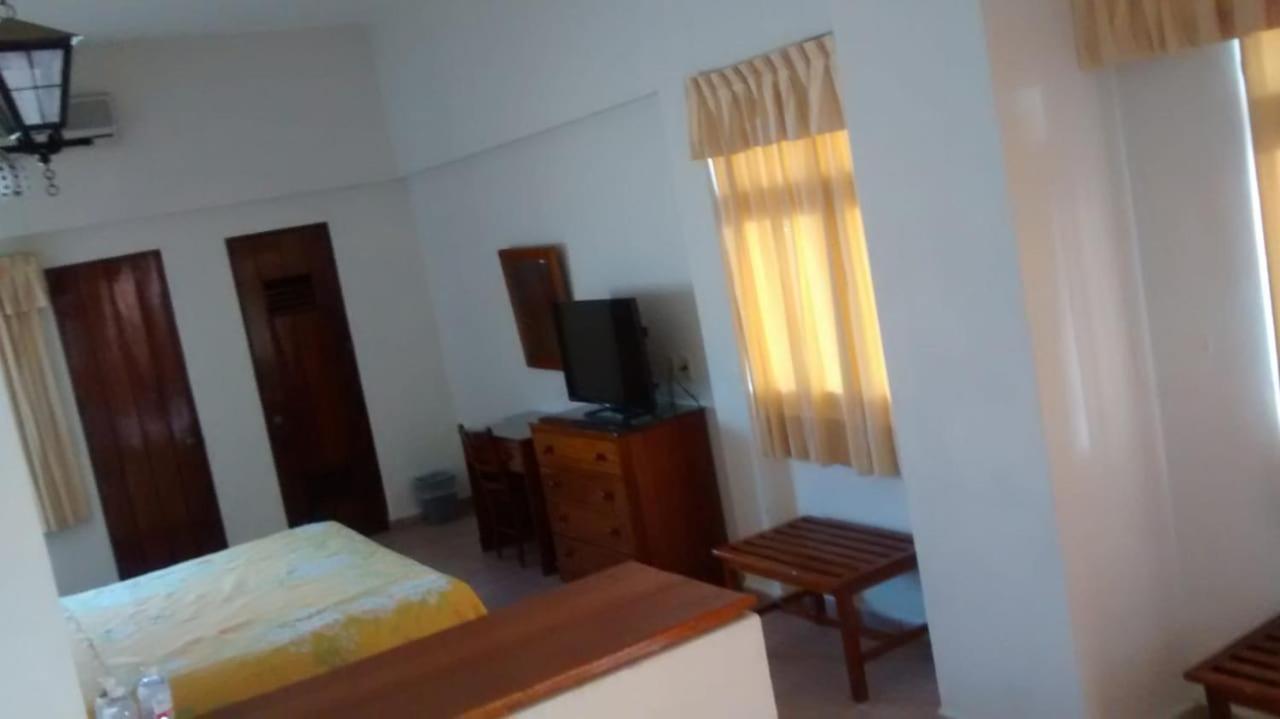 Apatzingan de la Constitucion Hotel Posada Del Sol מראה חיצוני תמונה